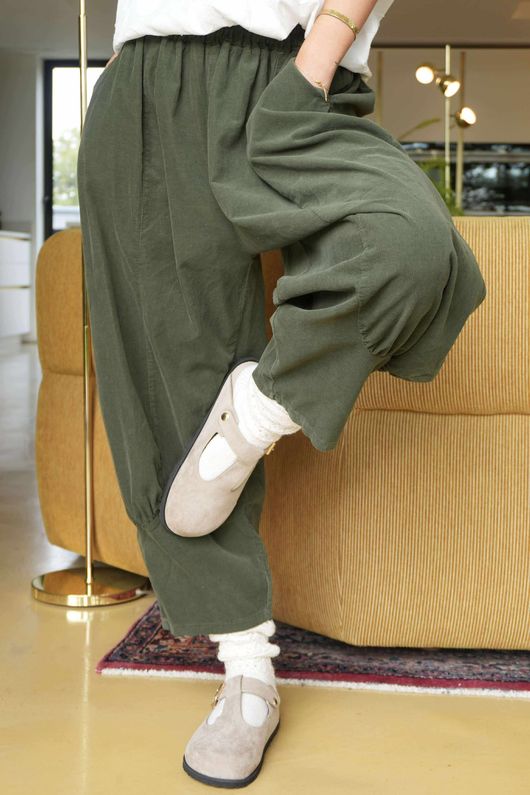 Cooper Needlecord Quirky Cocoon Pant Deep Moss  /14 =